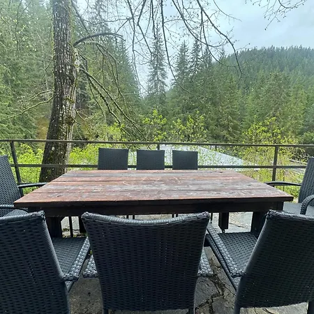 Villa Gusto, 3km From *