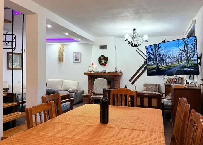 Gusto, 3km From Willa *